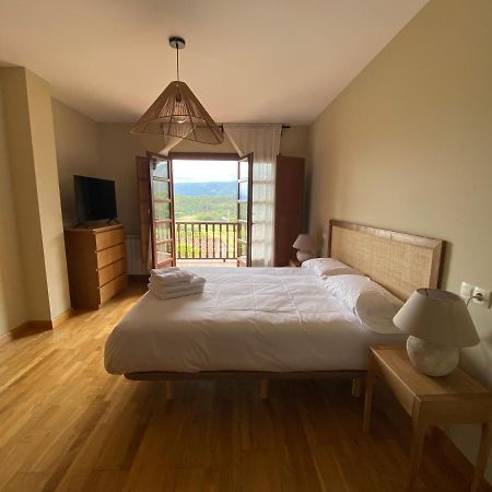 ニエンブロ Casas El Castaneduヴィラ エクステリア 写真