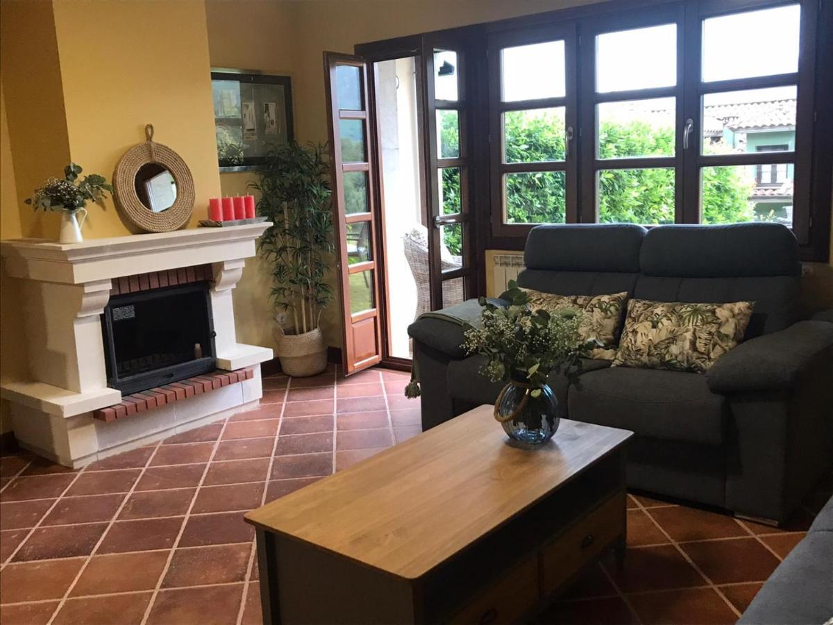 ニエンブロ Casas El Castaneduヴィラ エクステリア 写真