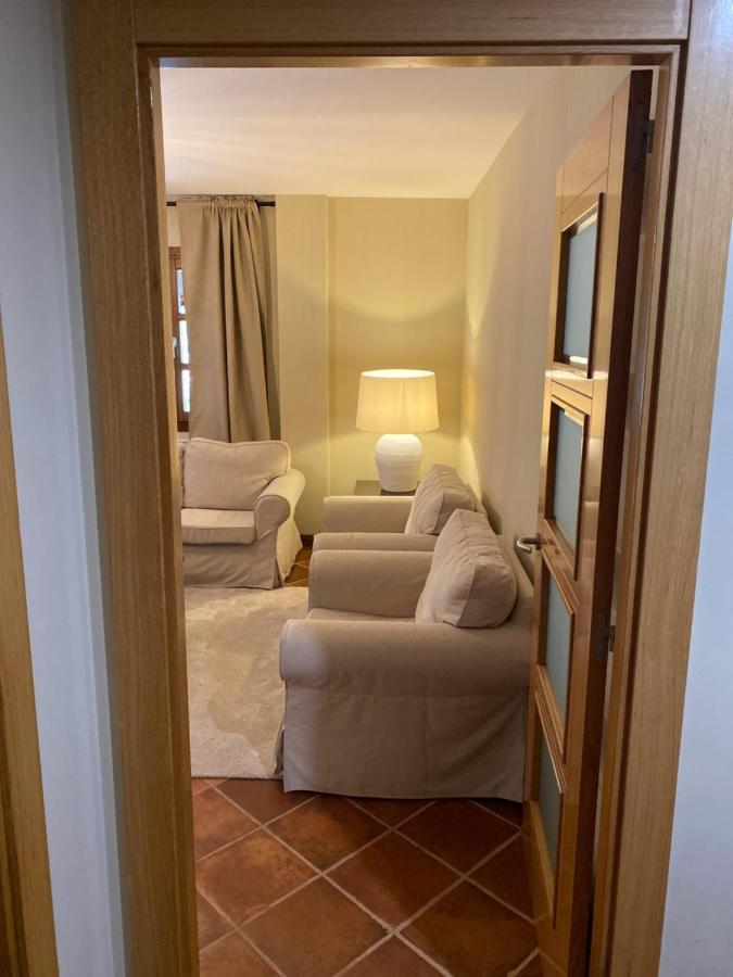 ニエンブロ Casas El Castaneduヴィラ エクステリア 写真