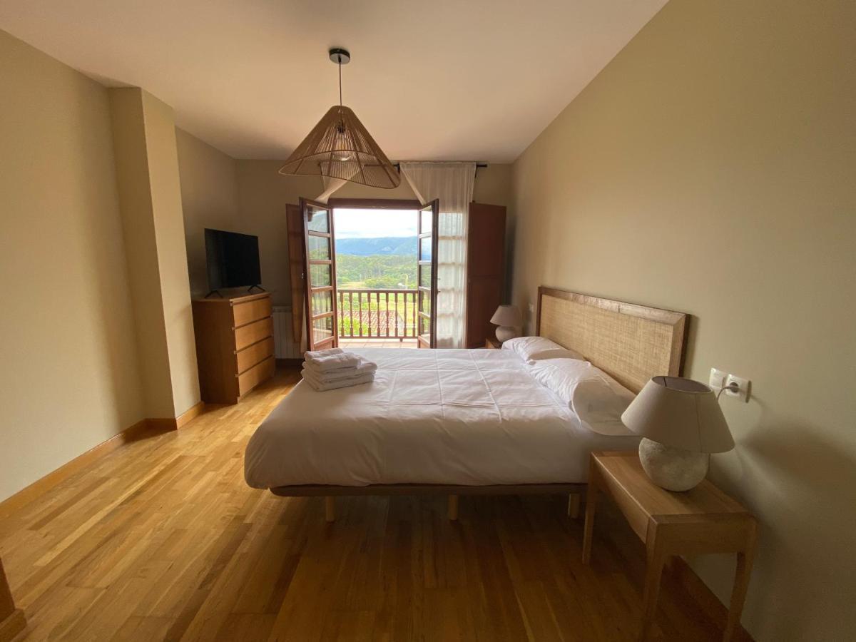 ニエンブロ Casas El Castaneduヴィラ エクステリア 写真
