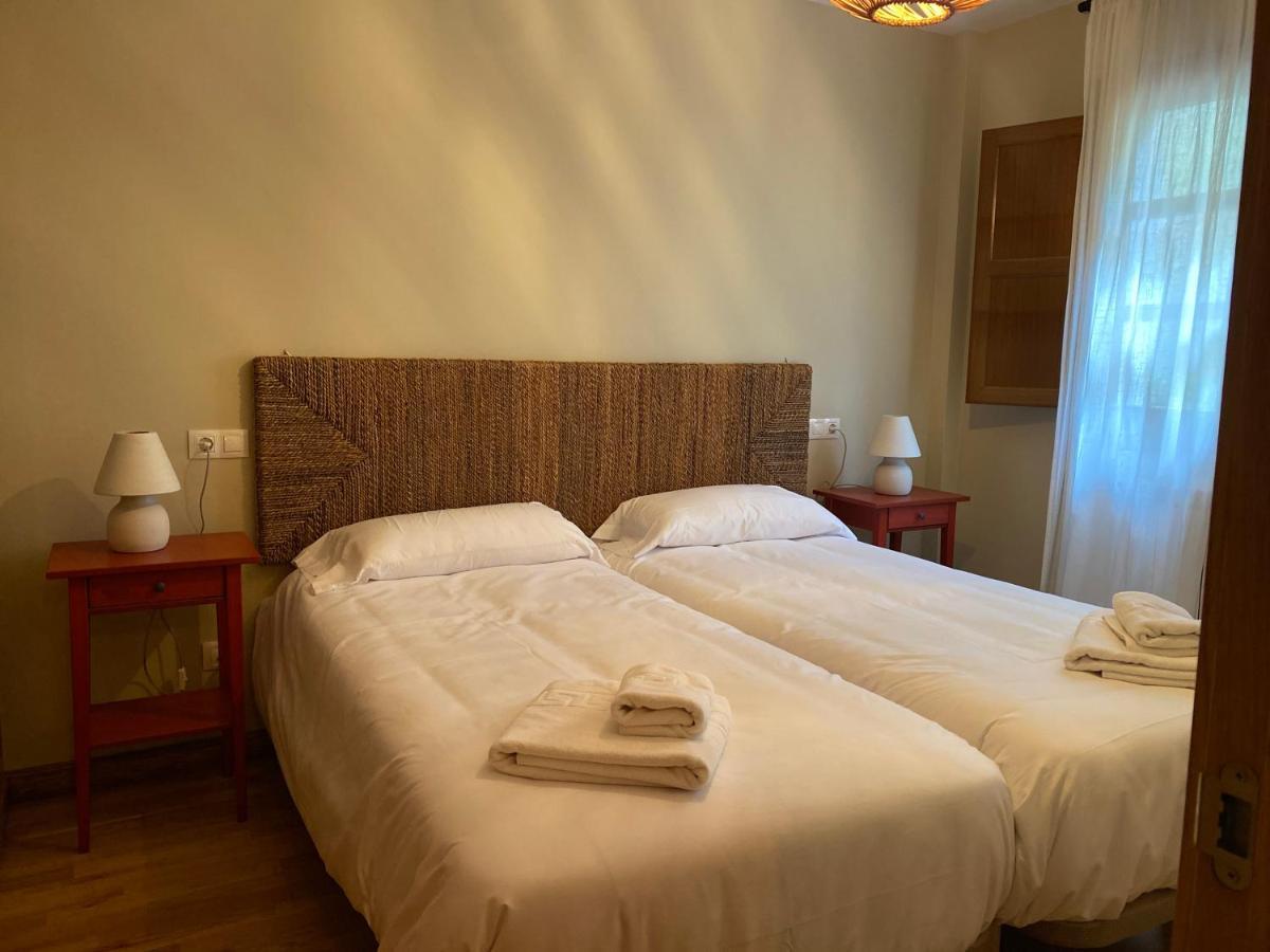 ニエンブロ Casas El Castaneduヴィラ エクステリア 写真